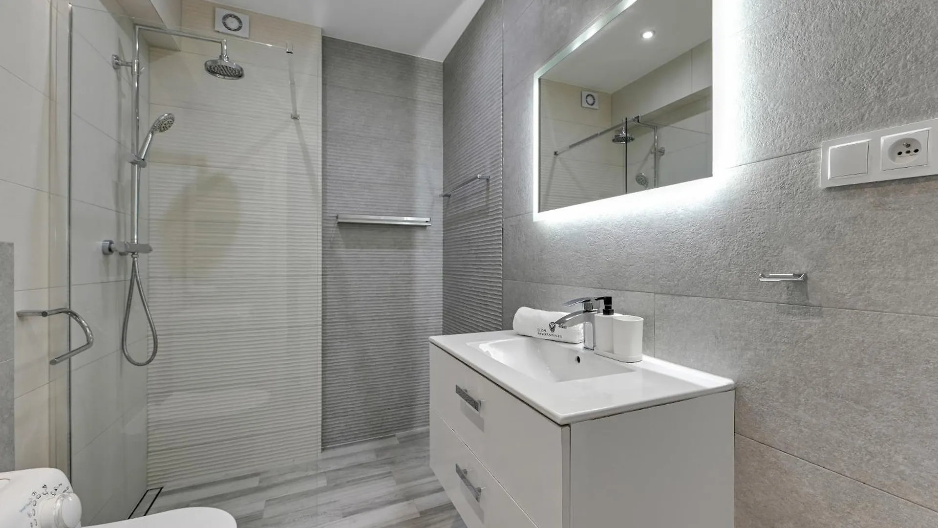 Bosman Apartament With Parking Close To The Beach By Lion Apartments Sopot